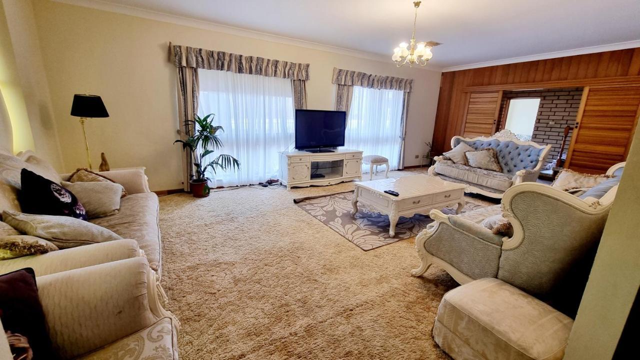 Spacious Holiday Home - Waikerie Exterior photo