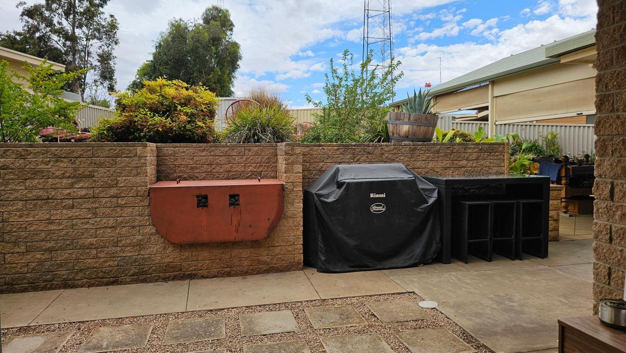 Spacious Holiday Home - Waikerie Exterior photo